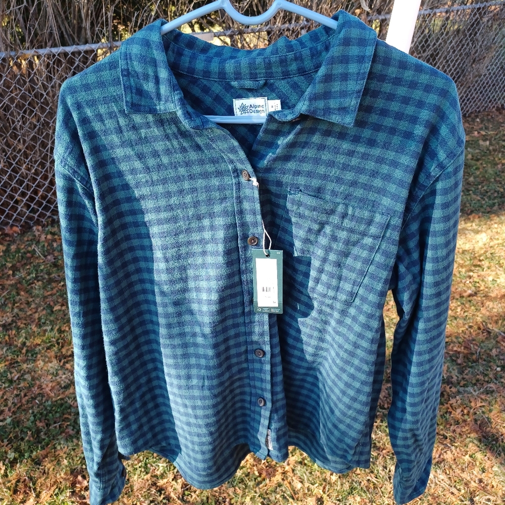 Women's Alpine Design M Flannel Blue/Green New W/Tags